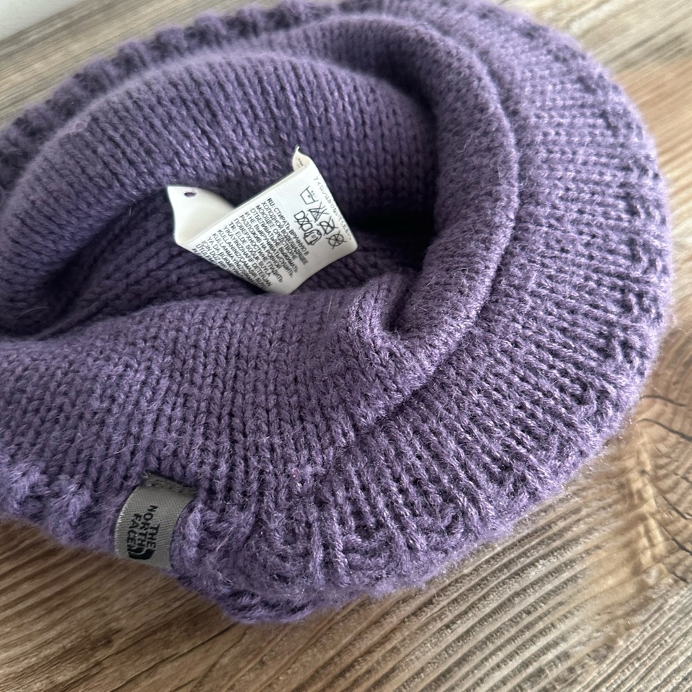 The North Face | Purple Soft Brim Snowboard Hat - Picture 8 of 8